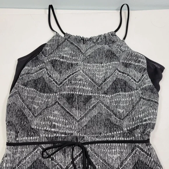 Barney's New York Women's Midi Black Diamond Print Dress Size 6  52522-0546 - Picture 6 of 9